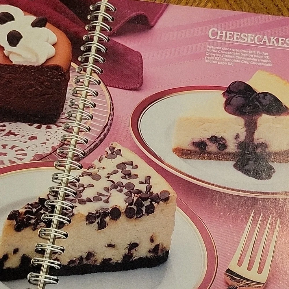 ● Cookbook: Simply Delicious Desserts